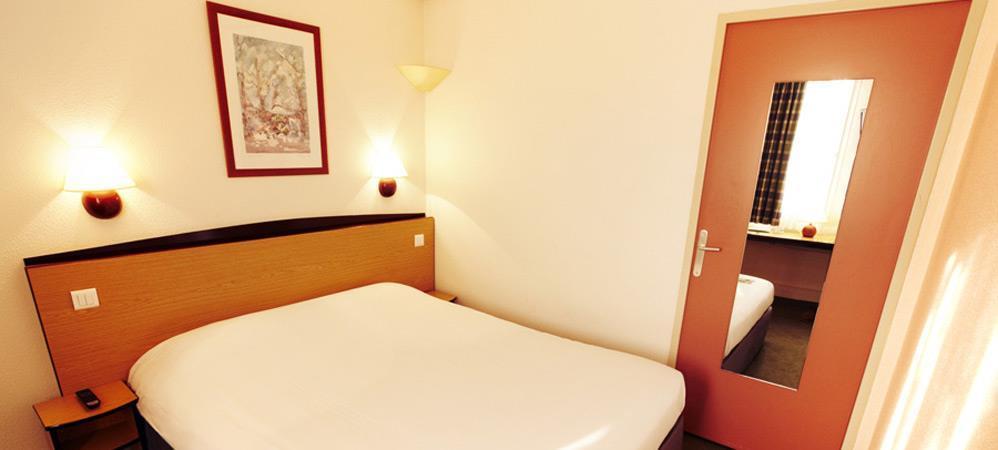 Campanile Avallon Sauvigny-le-Bois Zimmer foto